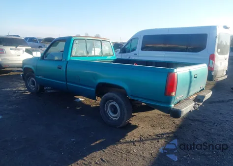 1993 GMC Sierra C1500 z USA, uszkodzony, nr VIN 1GTEC14Z9PE560186